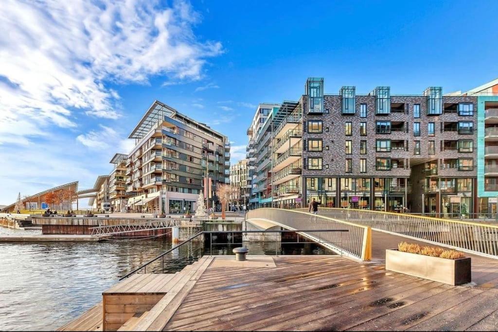 Апартаменты Aker Brygge - Sjoside Hjem - Sentral Beliggenhet Осло Экстерьер фото