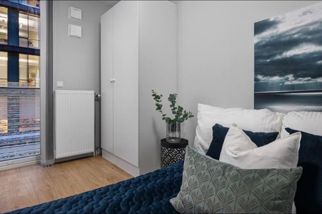Апартаменты Aker Brygge - Sjoside Hjem - Sentral Beliggenhet Осло Экстерьер фото