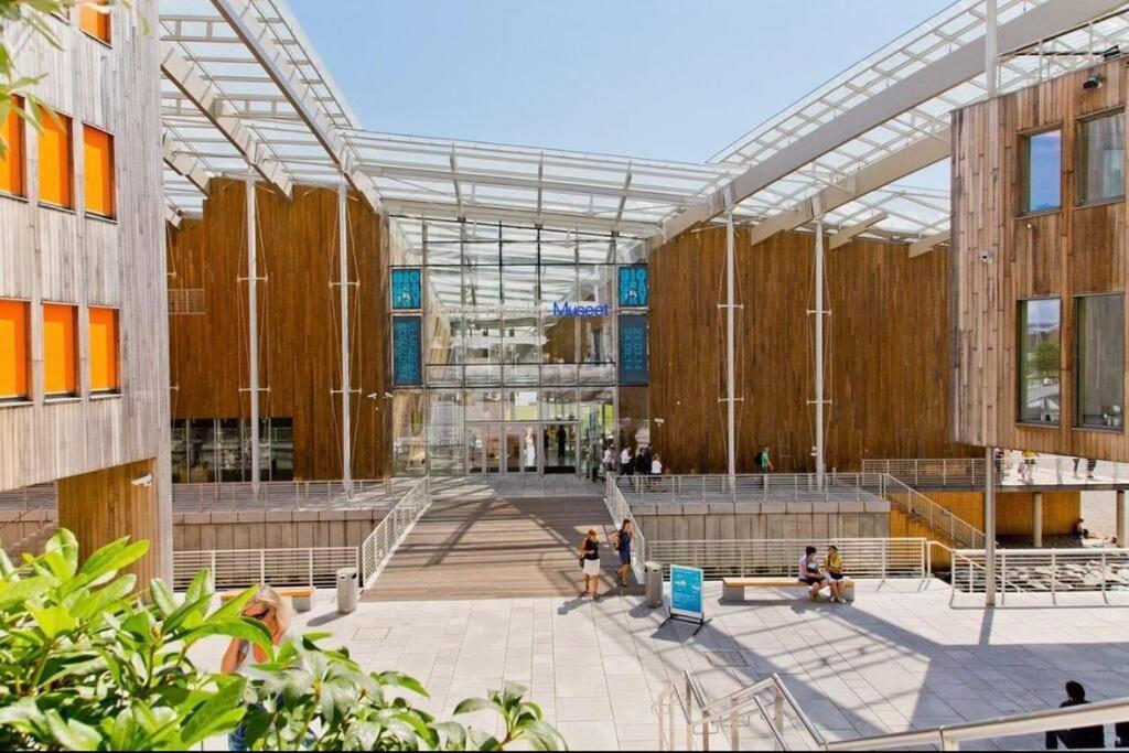 Апартаменты Aker Brygge - Sjoside Hjem - Sentral Beliggenhet Осло Экстерьер фото